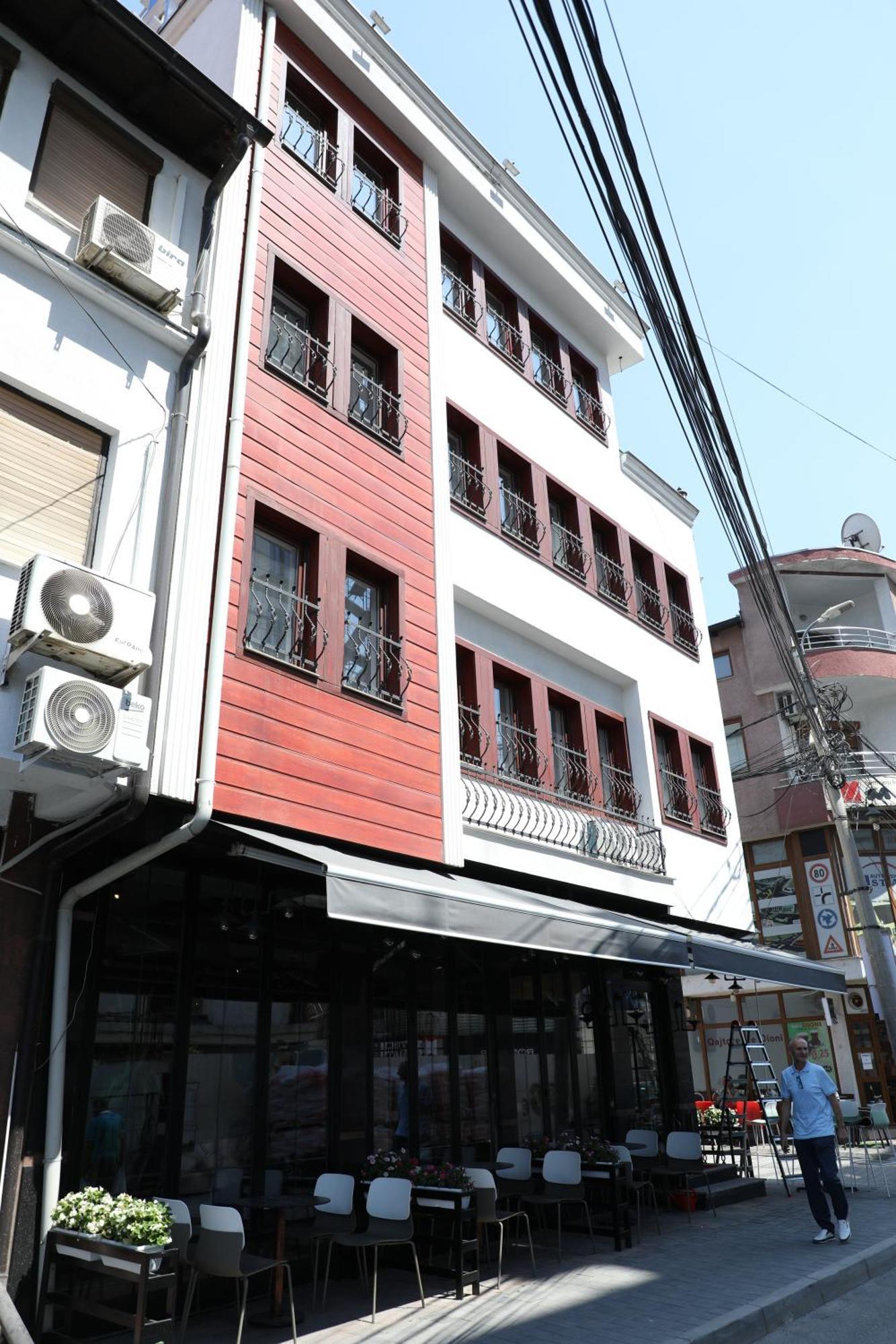 Bruti Hotel Prizren Esterno foto
